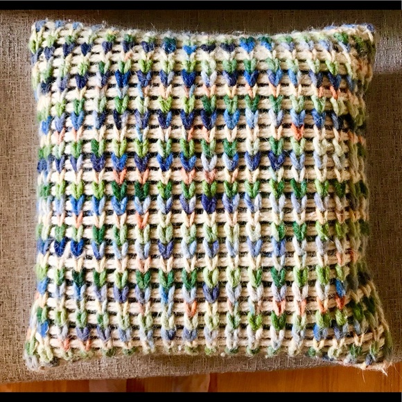 2 Loloi Frontgate Wool Accent Throw Pillow Covers - Picture 4 of 7